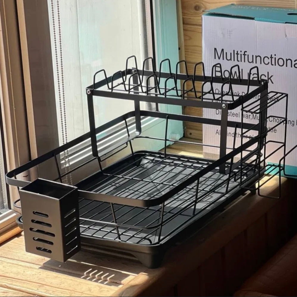 Metalni stalak za sušenje posuđa